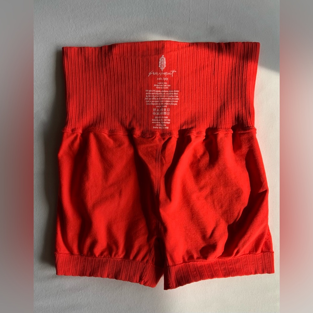 Free People Movement ~ Seamless Good Karma Running Shorts ~ Size XS ~ * NWT * - Picture 11 of 15